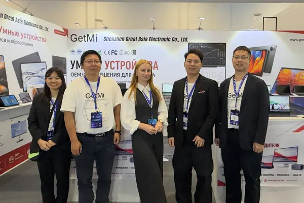 GETMI exhibition team and visitors